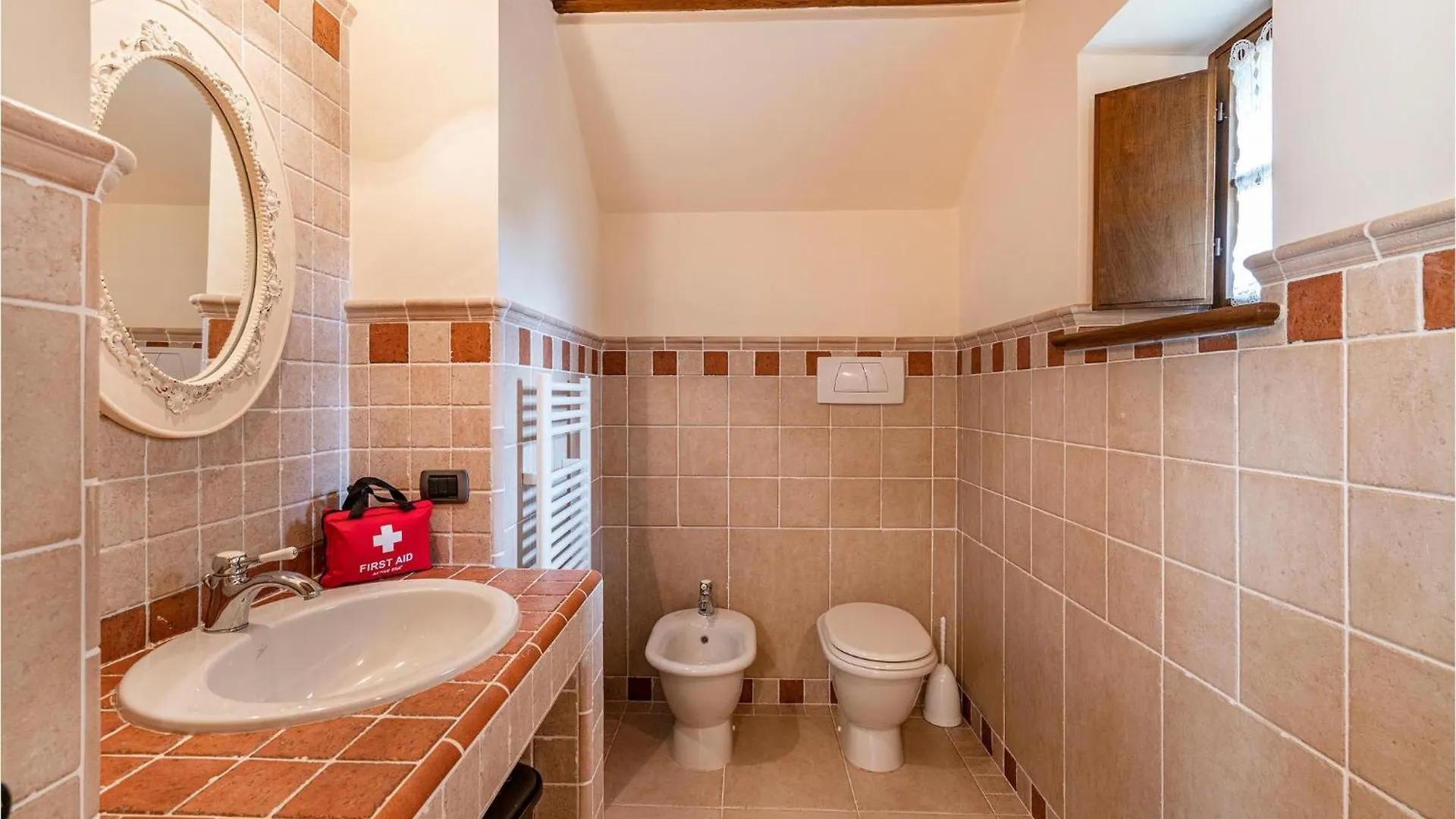 Villa Tita Poppi 0*,  Italy